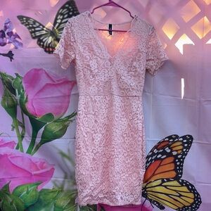 Elegant Pink Lace Midi Dress